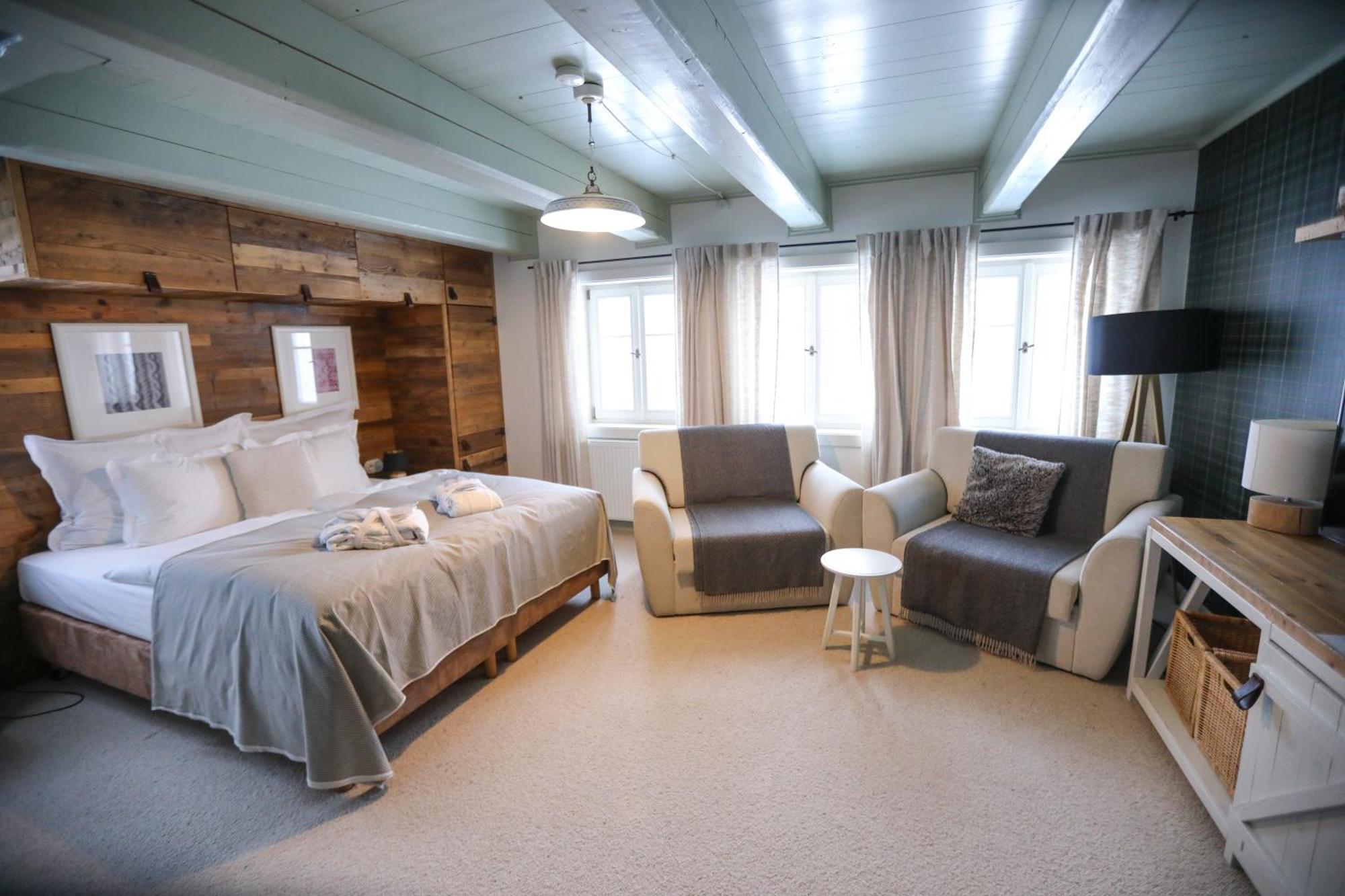 Bouda Helena Hotel 4*